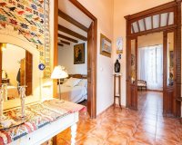 Reventa - Villa / Casa - Los Martinez Del Puerto - Los Martínez del Puerto