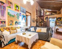 Reventa - Villa / Casa - Los Martinez Del Puerto - Los Martínez del Puerto