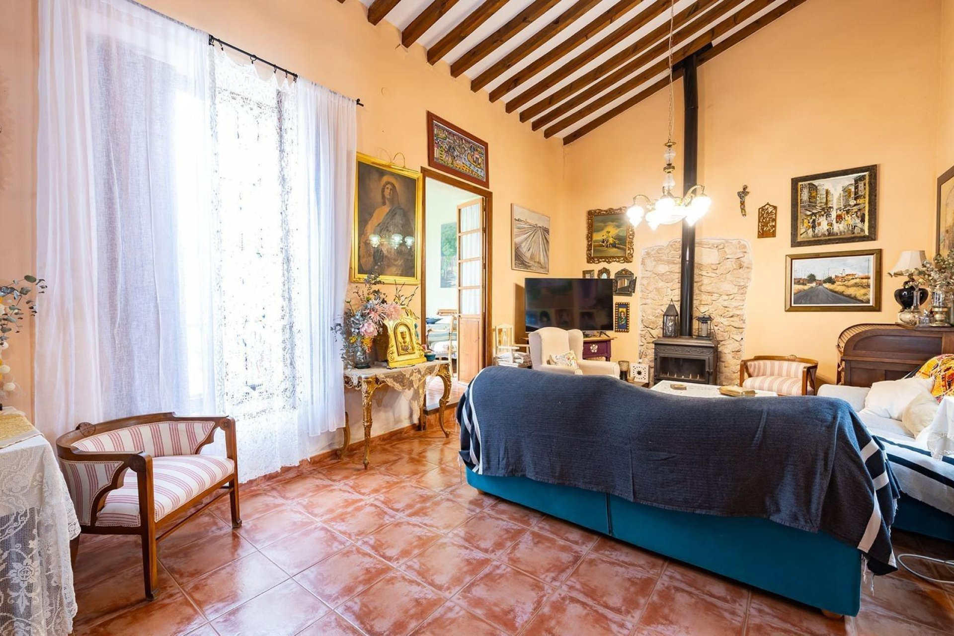 Reventa - Villa / Casa - Los Martinez Del Puerto - Los Martínez del Puerto