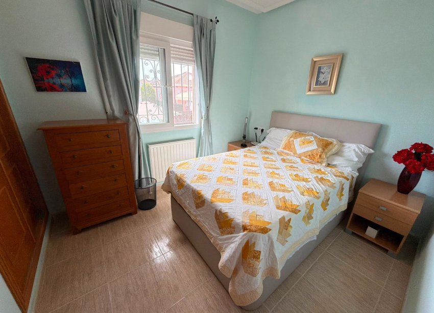 Reventa - Villa / Casa - Los Montesinos - La Herrada