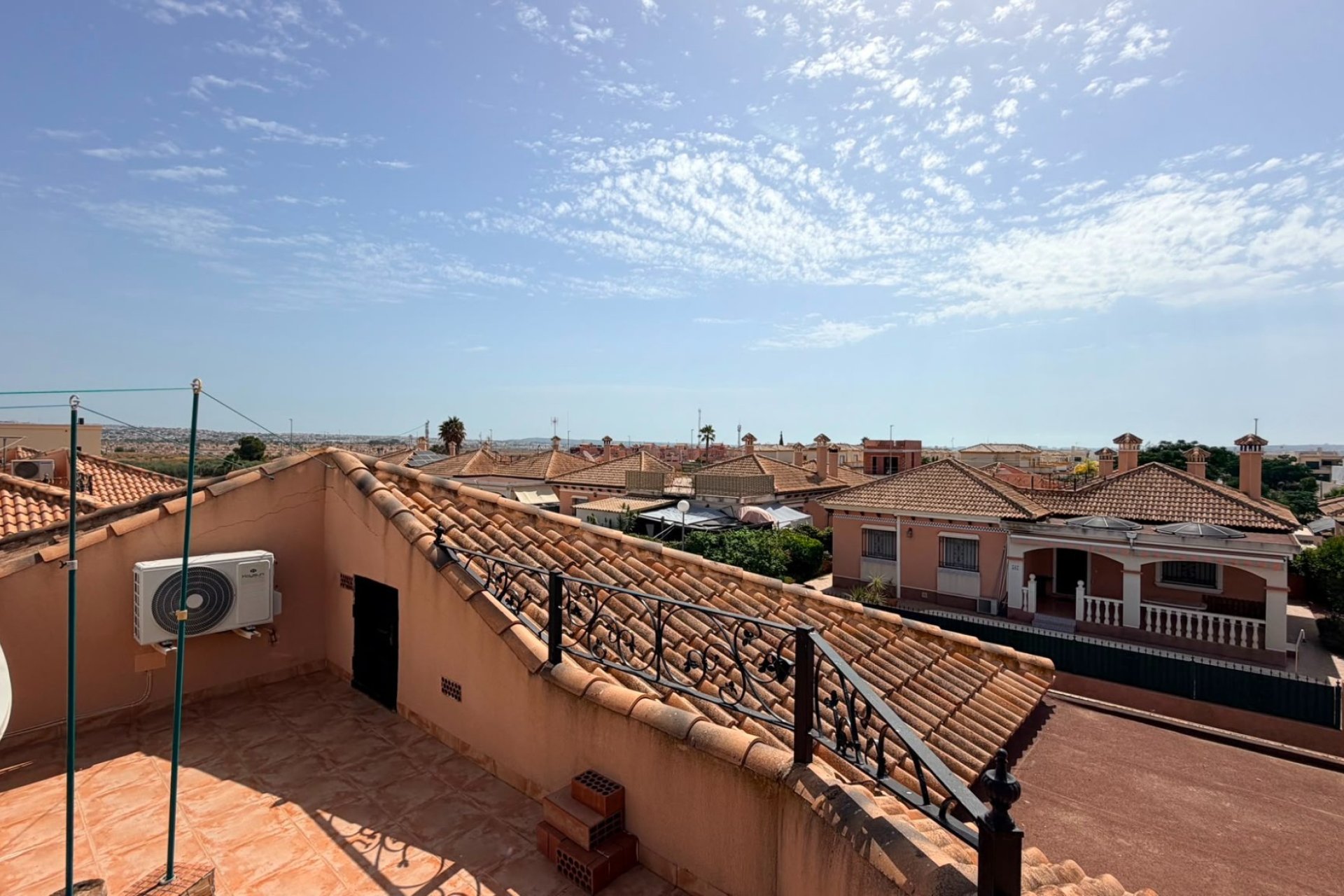 Reventa - Villa / Casa - Los Montesinos - La Herrada