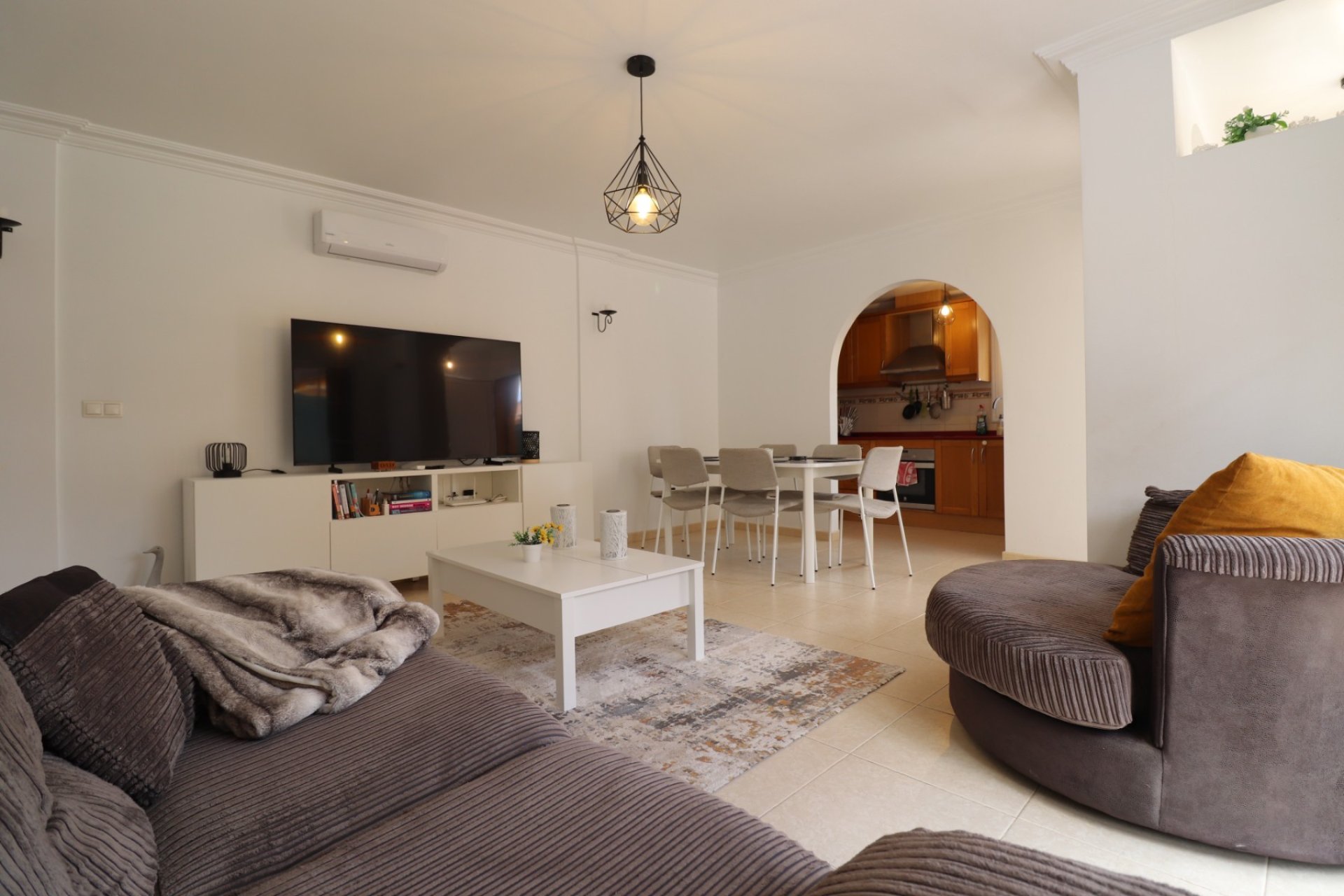 Reventa - Villa / Casa - Los Montesinos - La Herrada