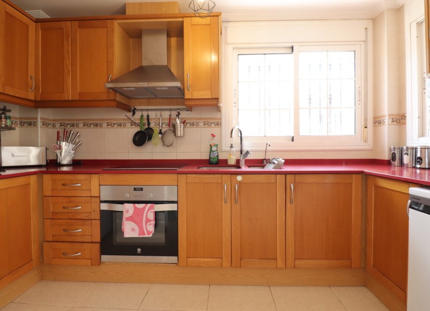Reventa - Villa / Casa - Los Montesinos - La Herrada