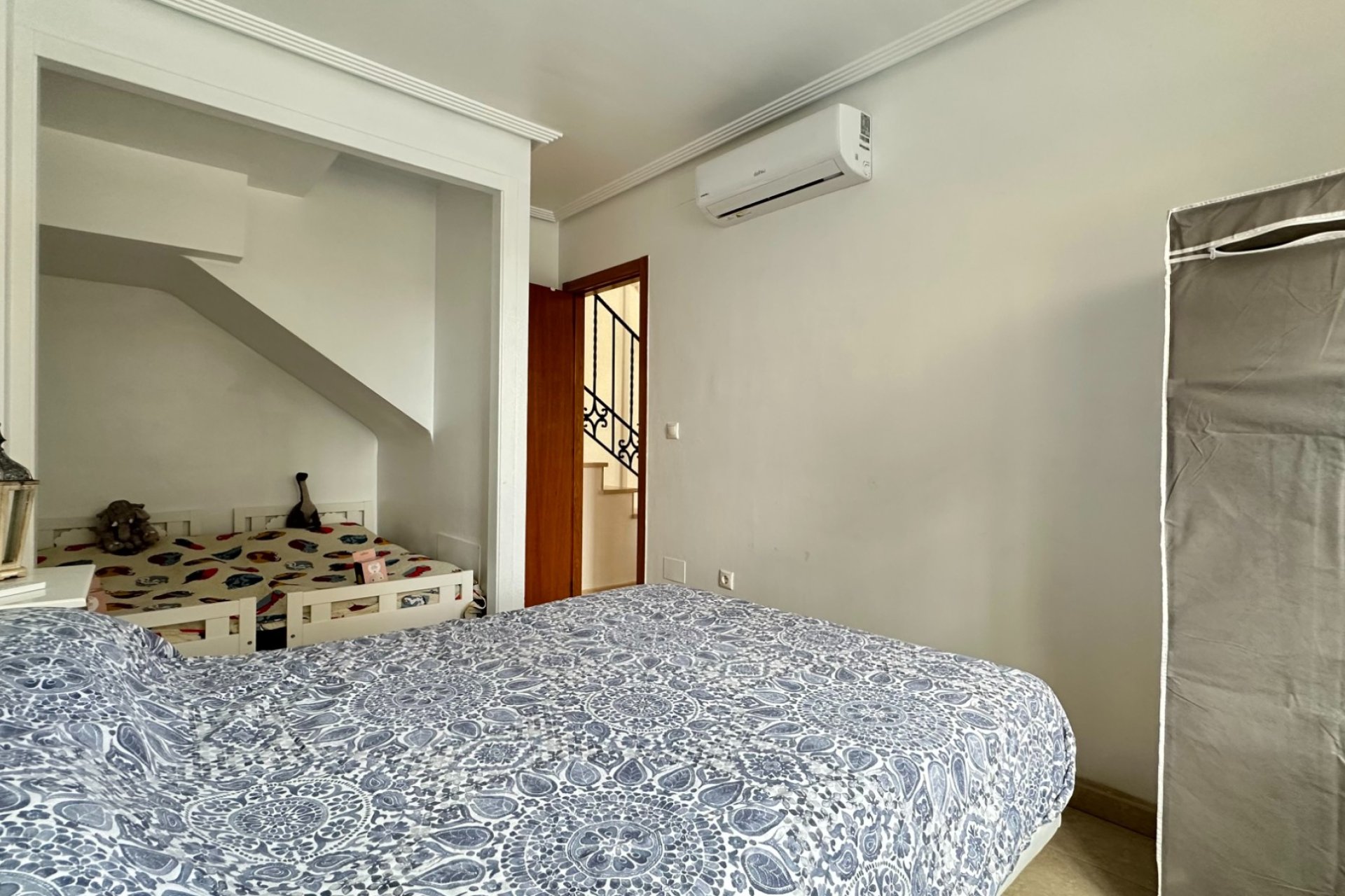 Reventa - Villa / Casa - Los Montesinos - La Herrada