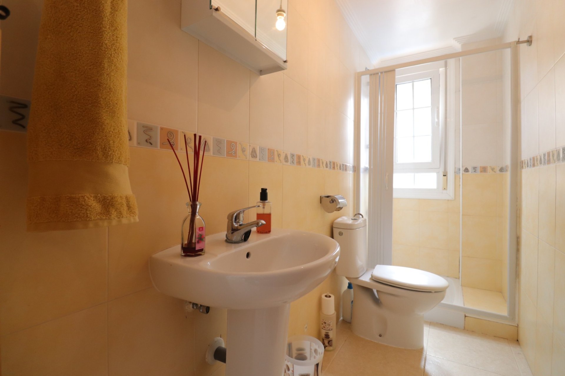 Reventa - Villa / Casa - Los Montesinos - La Herrada