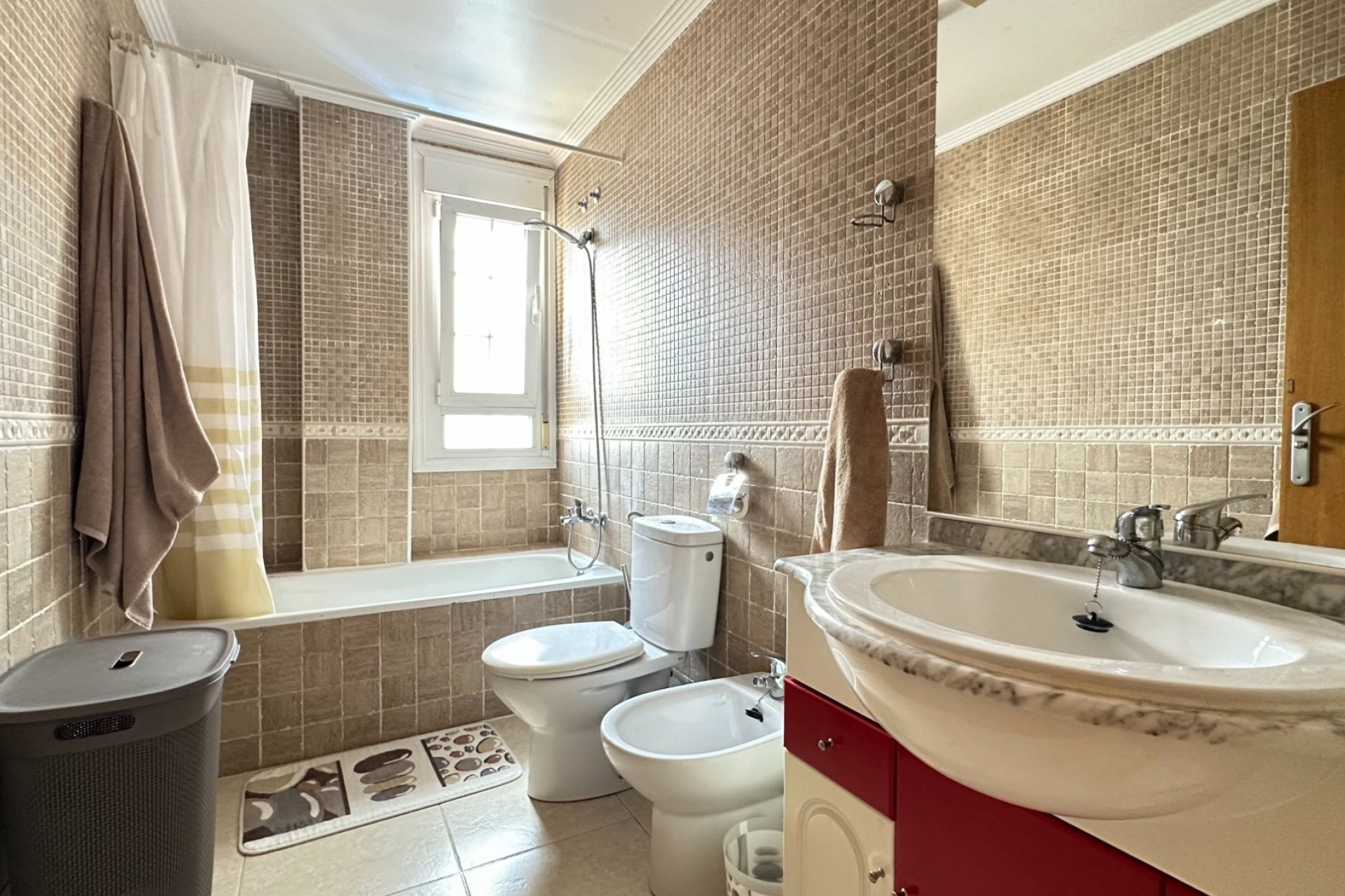Reventa - Villa / Casa - Los Montesinos - La Herrada