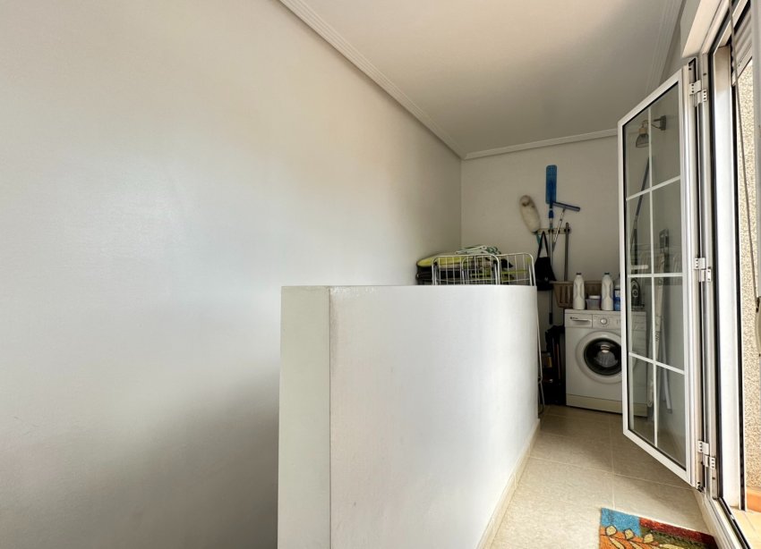 Reventa - Villa / Casa - Los Montesinos - La Herrada