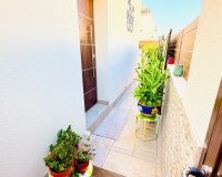 Reventa - Villa / Casa - Los Montesinos - La Herrada