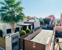 Reventa - Villa / Casa - Los Montesinos - La Herrada
