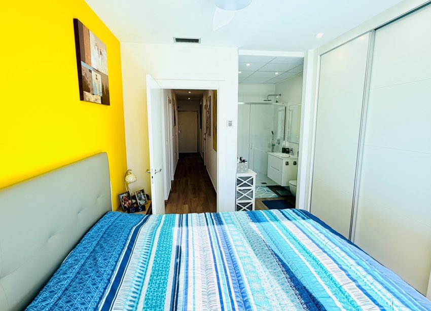 Reventa - Villa / Casa - Los Montesinos - La Herrada