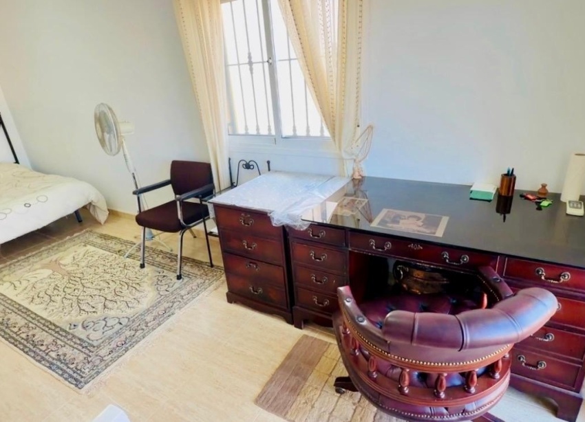 Reventa - Villa / Casa - Los Montesinos - La Herrada
