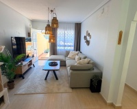Reventa - Villa / Casa - Los Montesinos - Urbanizacion montesol