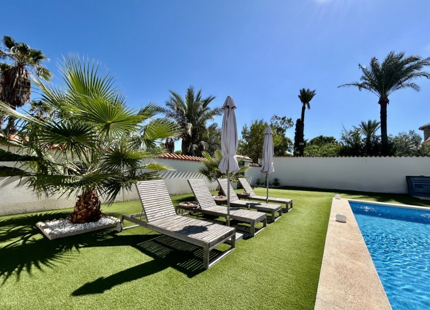Reventa - Villa / Casa - Los Urrutias