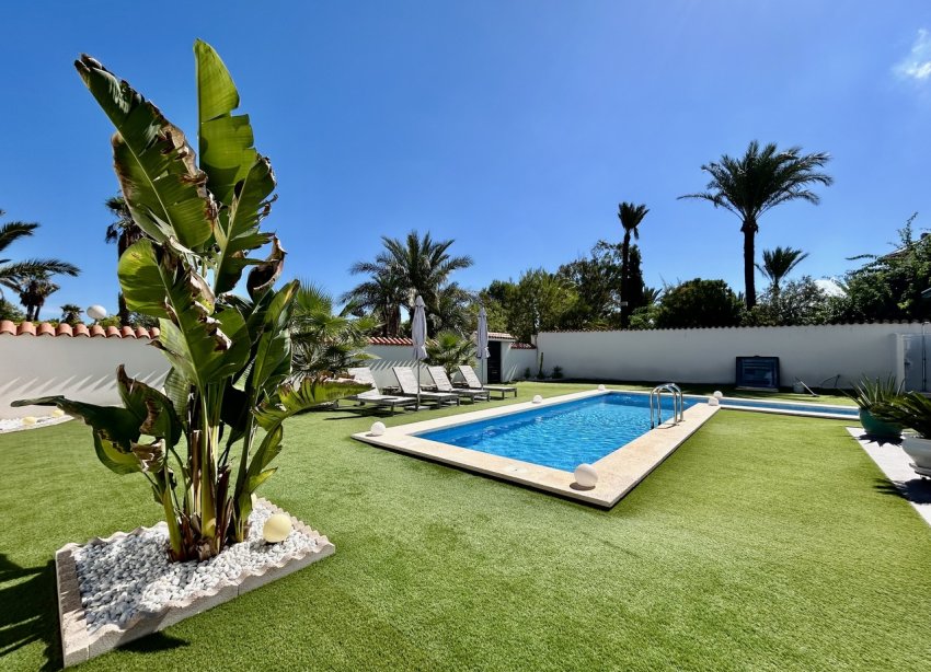Reventa - Villa / Casa - Los Urrutias