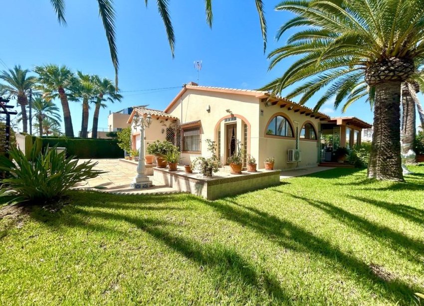 Reventa - Villa / Casa - Orihuela Costa - Agua Marina