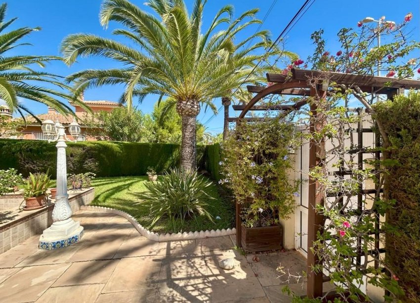 Reventa - Villa / Casa - Orihuela Costa - Agua Marina
