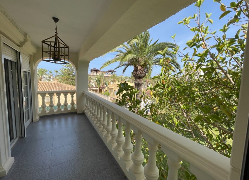 Reventa - Villa / Casa - Orihuela Costa - Cabo Roig