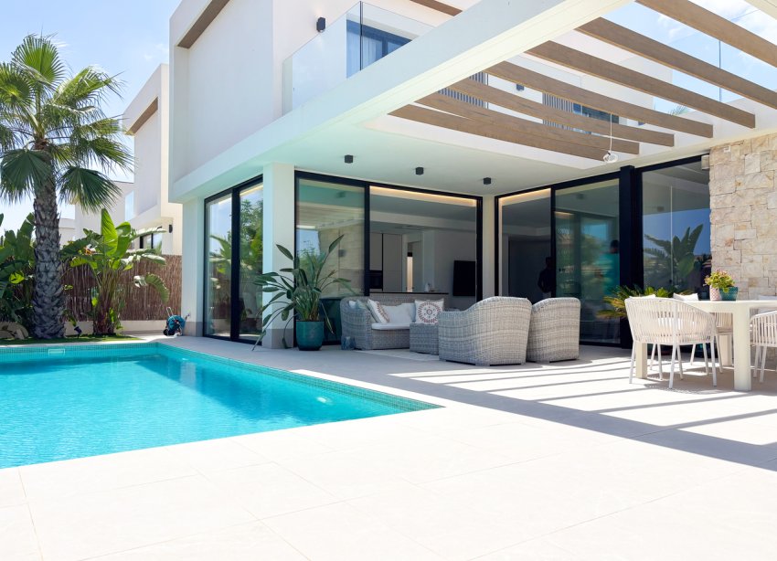 Reventa - Villa / Casa - Orihuela Costa - Cabo Roig