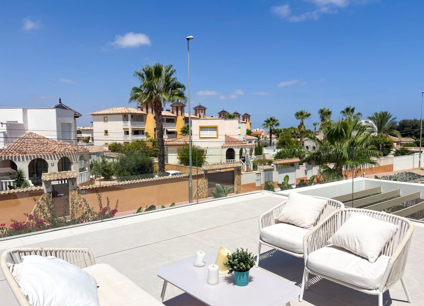 Reventa - Villa / Casa - Orihuela Costa - Cabo Roig