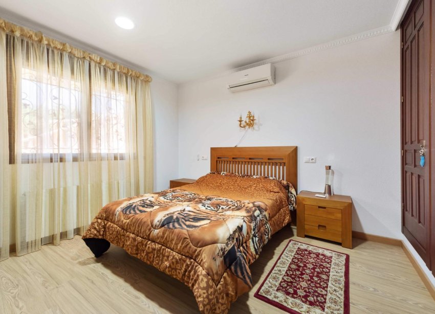 Reventa - Villa / Casa - Orihuela Costa - Campoamor