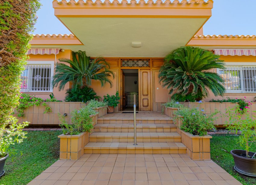 Reventa - Villa / Casa - Orihuela Costa - Campoamor