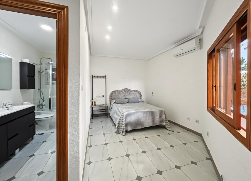 Reventa - Villa / Casa - Orihuela Costa - Campoamor