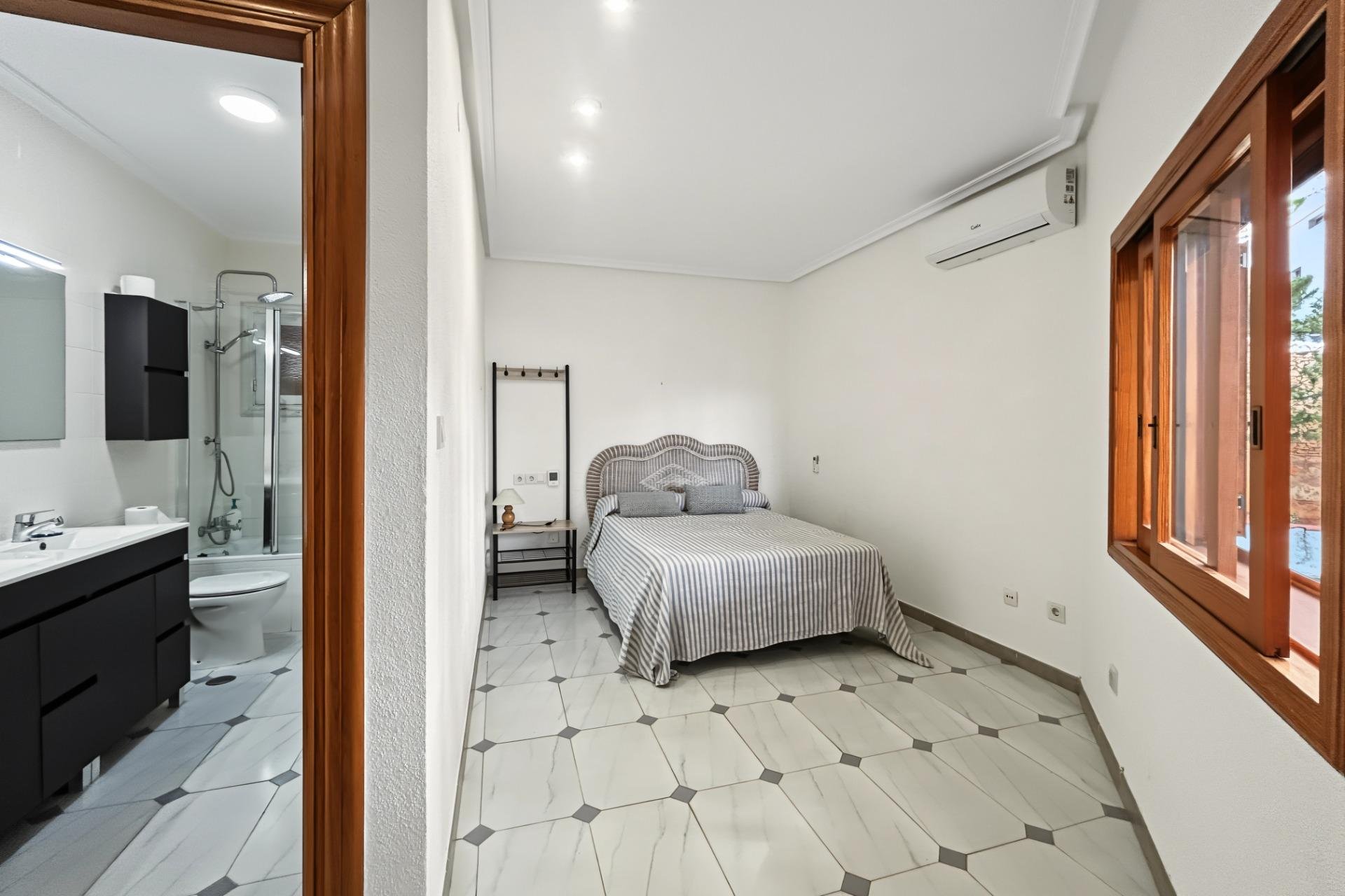 Reventa - Villa / Casa - Orihuela Costa - Campoamor