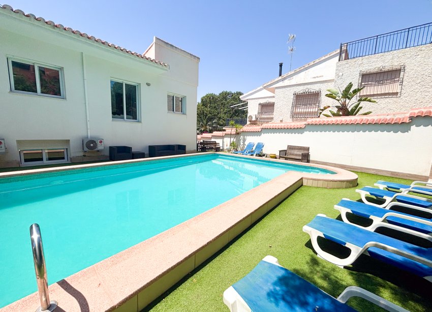 Reventa - Villa / Casa - Orihuela Costa - Dehesa de campoamor
