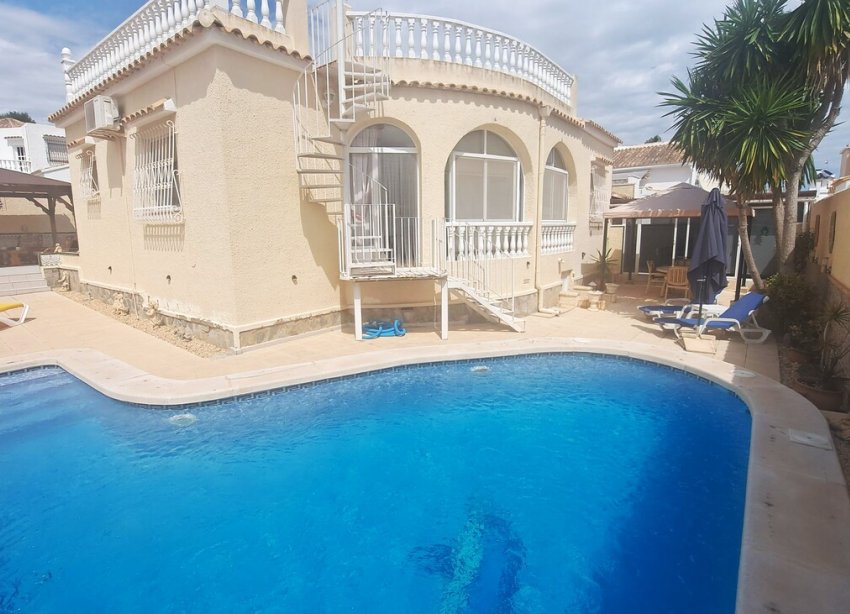Reventa - Villa / Casa - Orihuela Costa - El Presidente