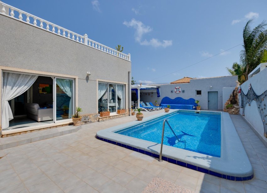Reventa - Villa / Casa - Orihuela Costa - La Regia