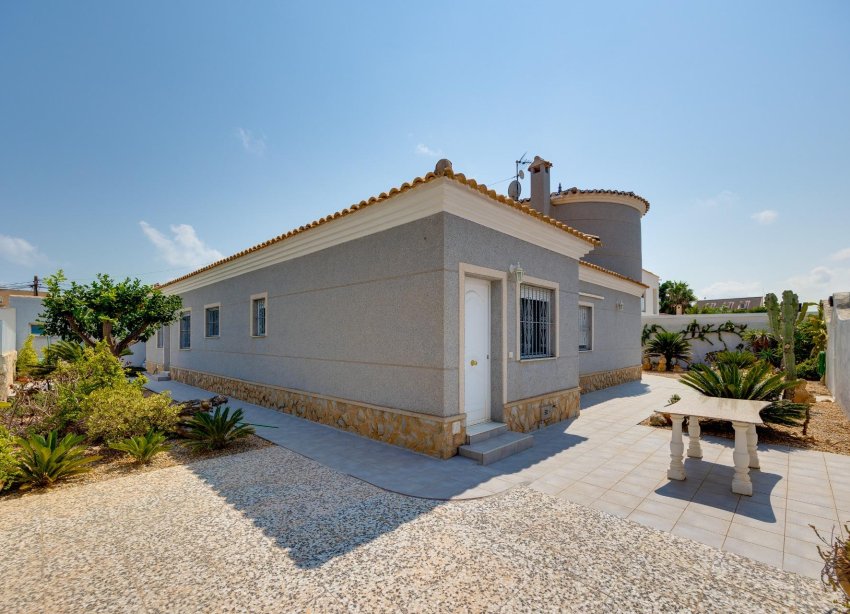 Reventa - Villa / Casa - Orihuela Costa - La Regia