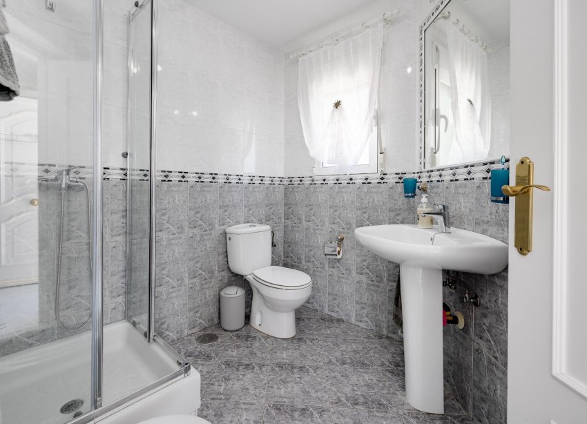 Reventa - Villa / Casa - Orihuela Costa - La Regia