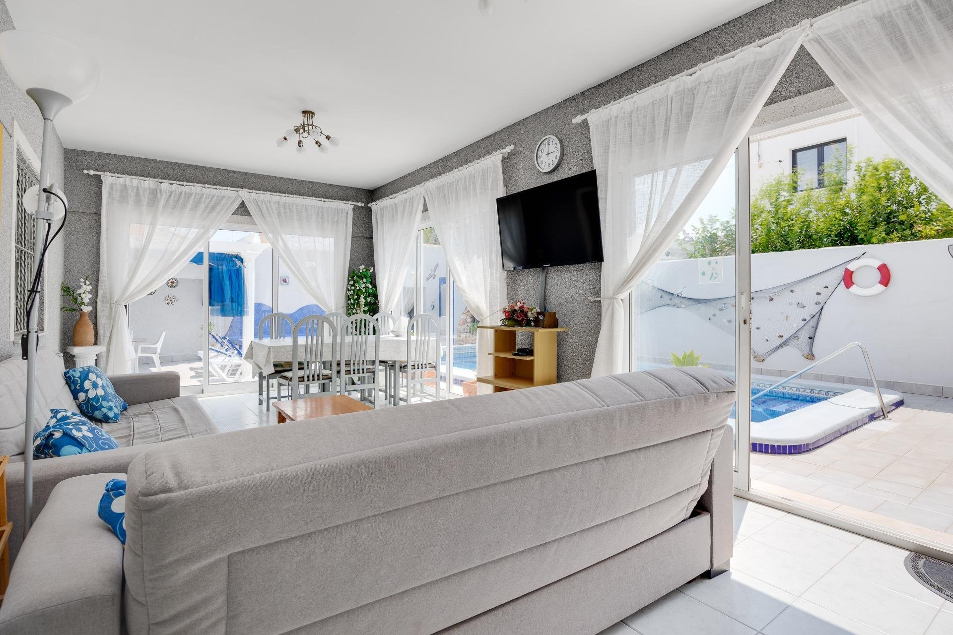 Reventa - Villa / Casa - Orihuela Costa - La Regia
