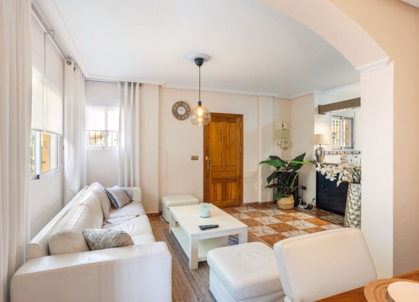 Reventa - Villa / Casa - Orihuela Costa - La Regia
