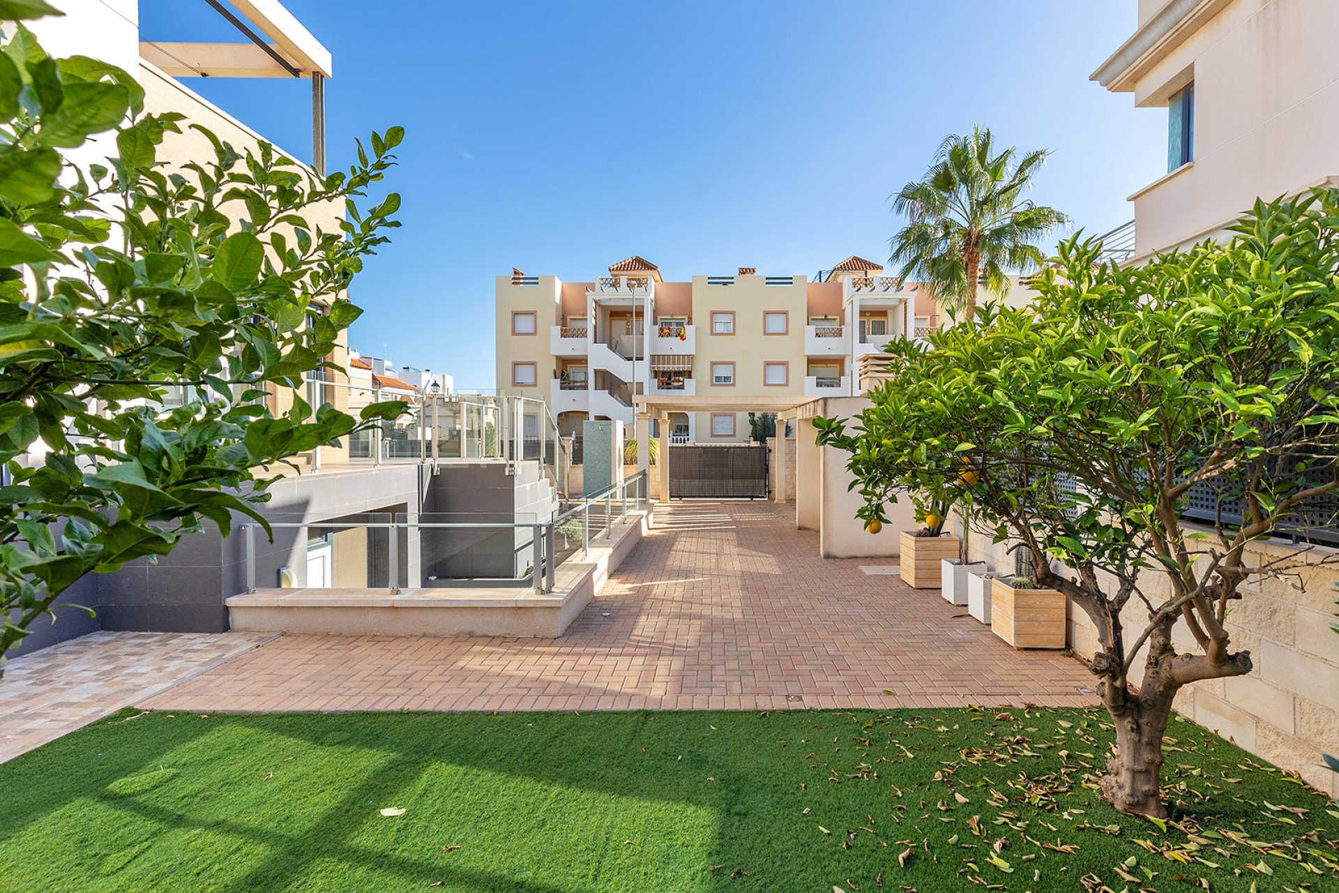 Reventa - Villa / Casa - Orihuela Costa - La Zenia