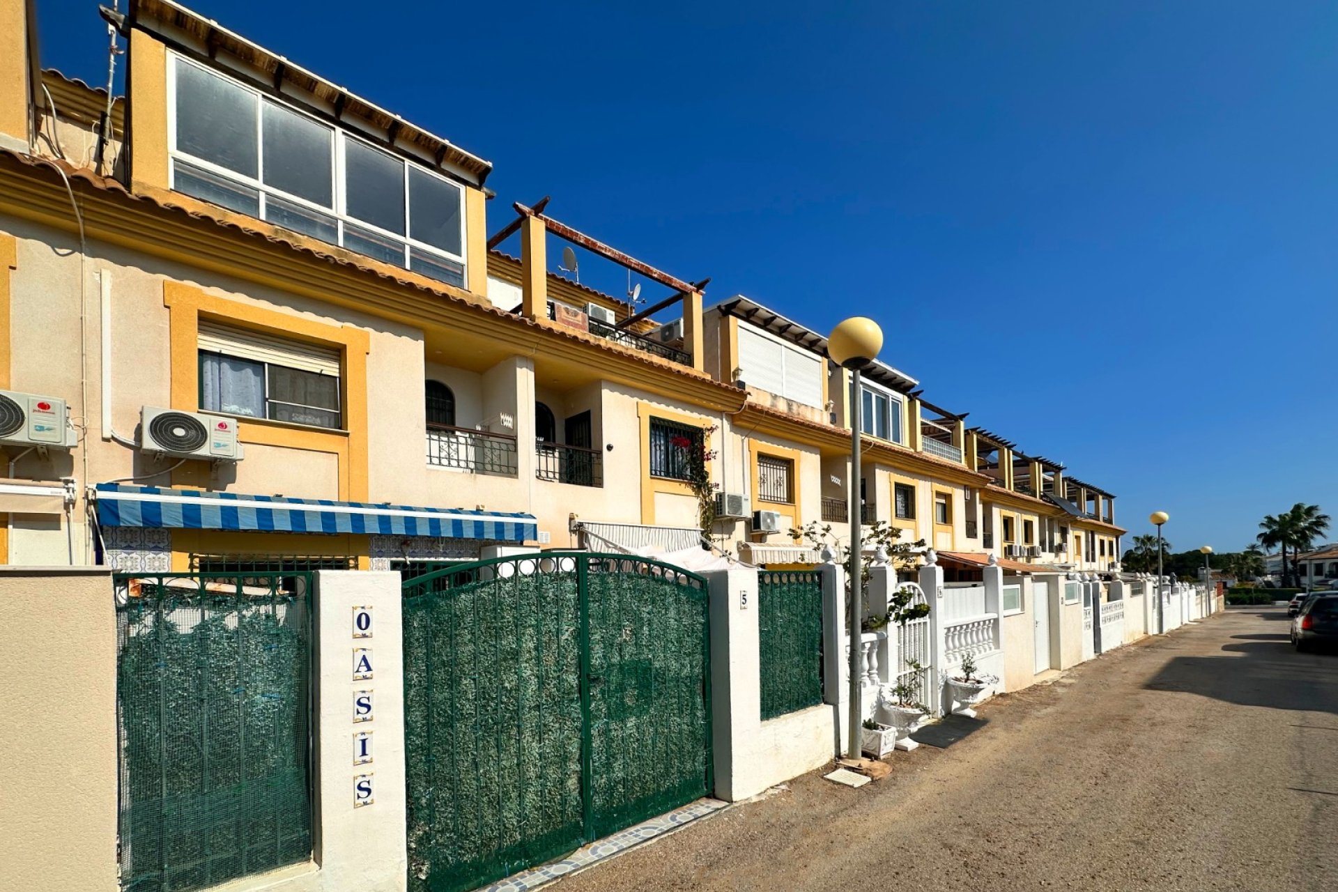Reventa - Villa / Casa - Orihuela Costa - La Zenia