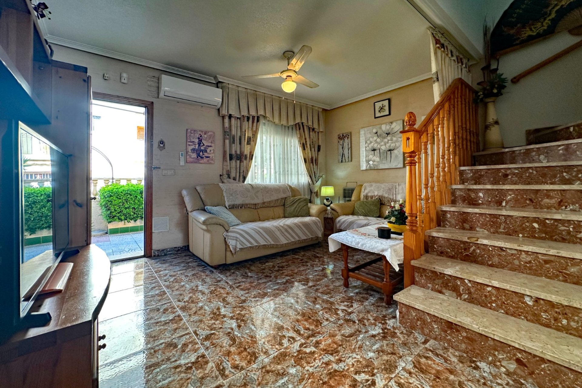 Reventa - Villa / Casa - Orihuela Costa - La Zenia