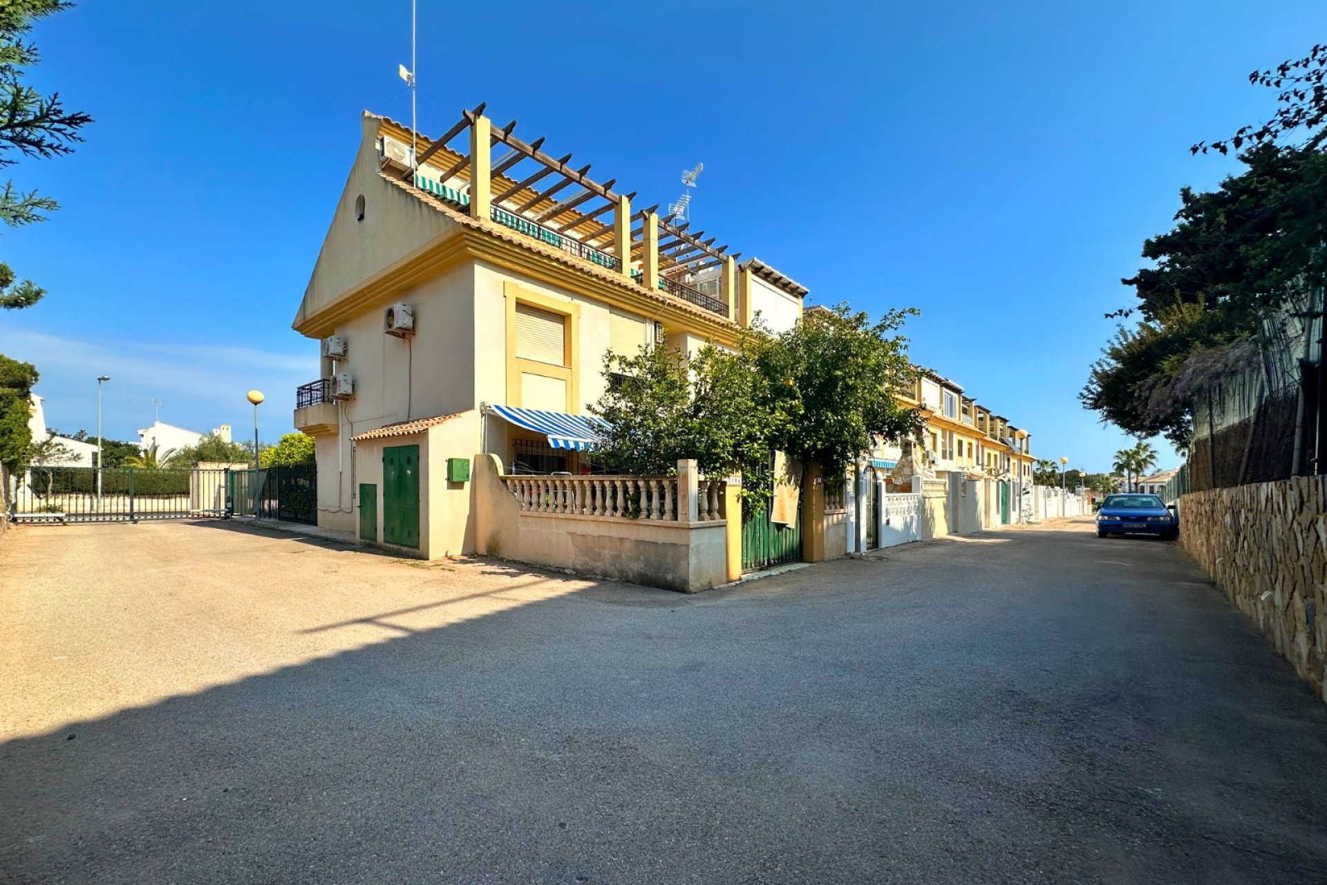 Reventa - Villa / Casa - Orihuela Costa - La Zenia
