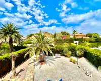 Reventa - Villa / Casa - Orihuela Costa - La Zenia
