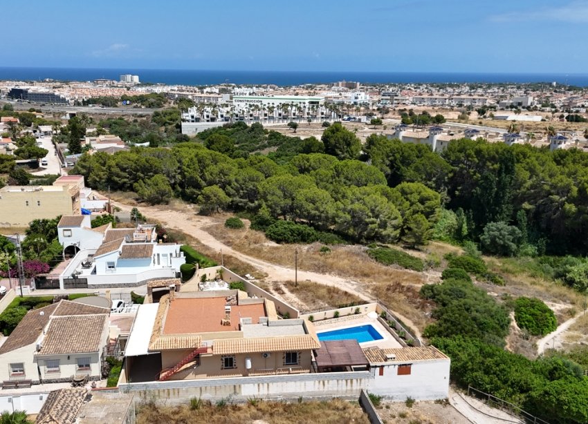 Reventa - Villa / Casa - Orihuela Costa - La Zenia