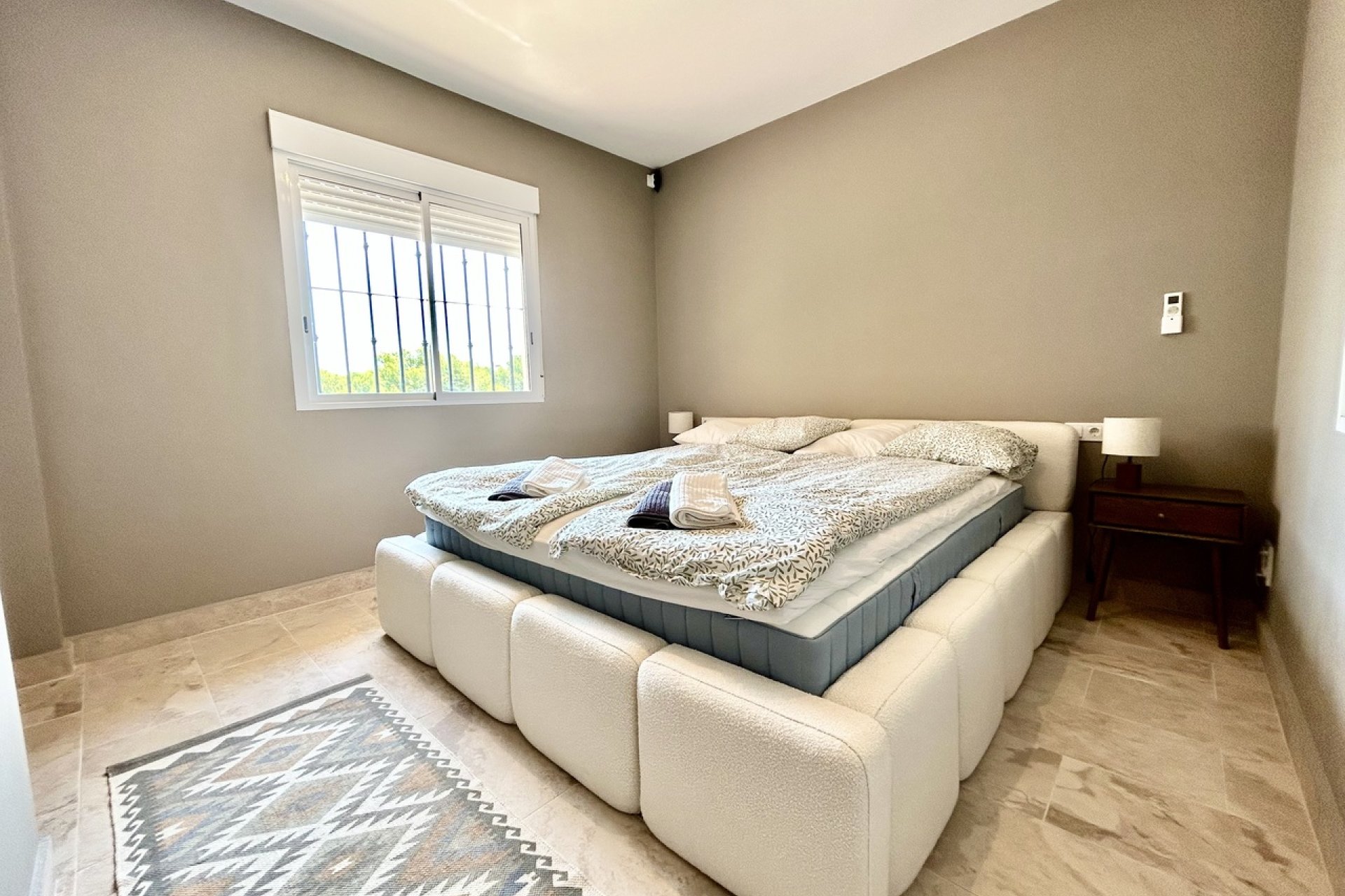 Reventa - Villa / Casa - Orihuela Costa - La Zenia