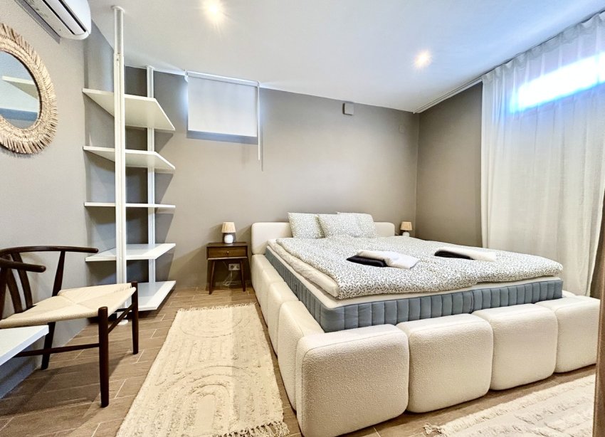 Reventa - Villa / Casa - Orihuela Costa - La Zenia