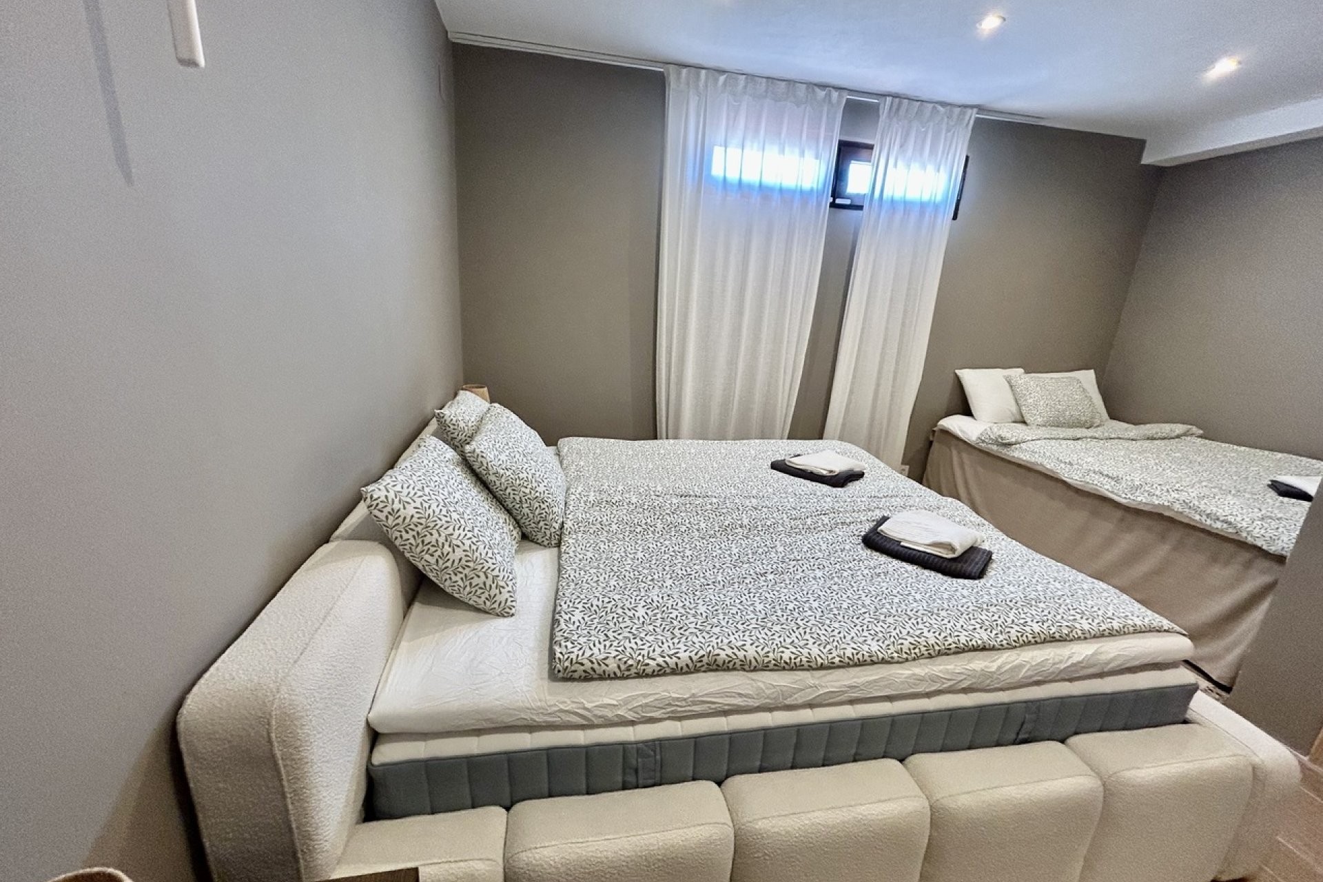 Reventa - Villa / Casa - Orihuela Costa - La Zenia