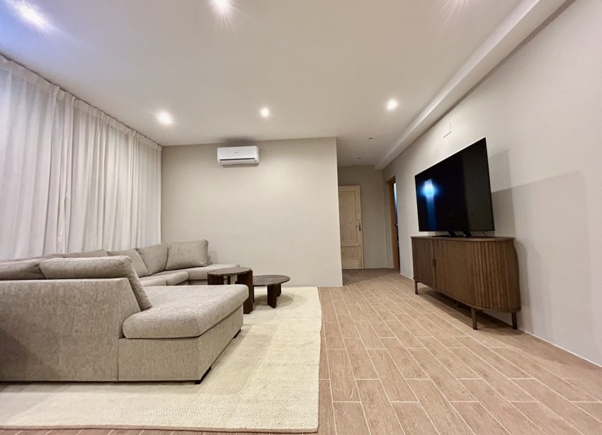 Reventa - Villa / Casa - Orihuela Costa - La Zenia