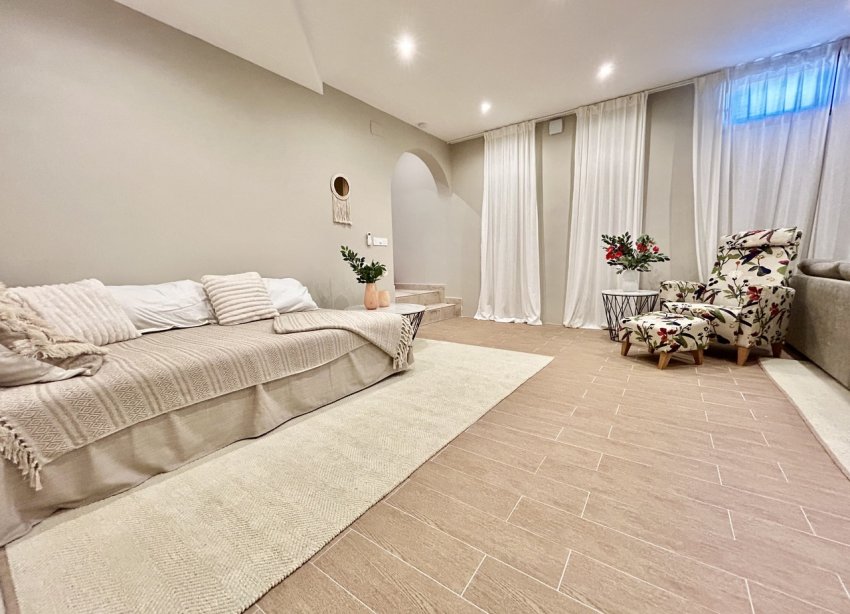 Reventa - Villa / Casa - Orihuela Costa - La Zenia
