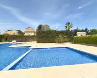 Reventa - Villa / Casa - Orihuela Costa - La Zenia