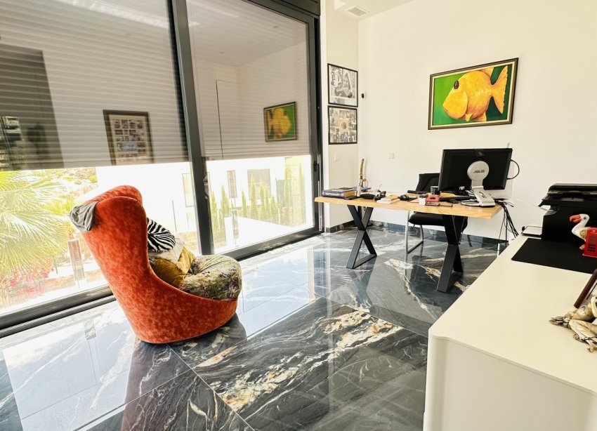 Reventa - Villa / Casa - Orihuela Costa - Las Colinas Golf