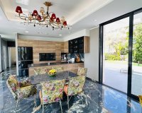Reventa - Villa / Casa - Orihuela Costa - Las Colinas Golf