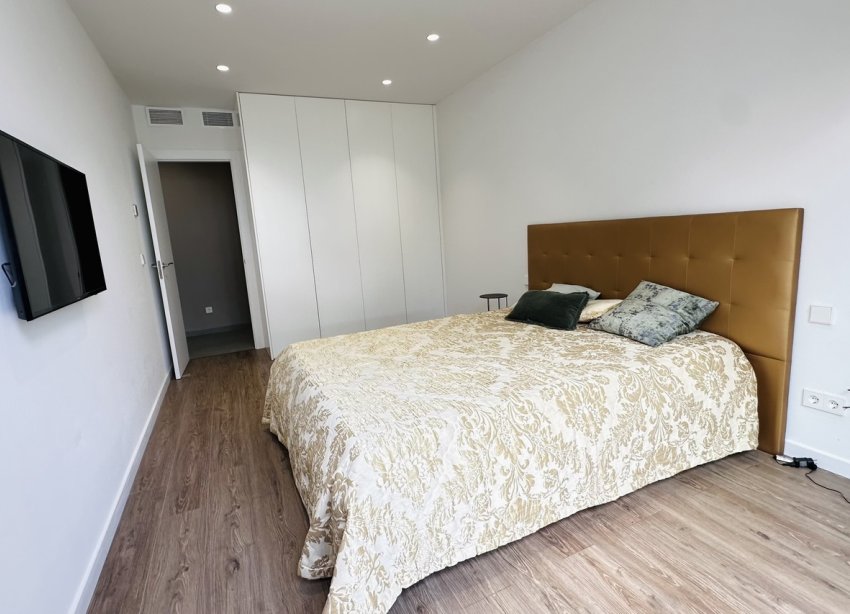 Reventa - Villa / Casa - Orihuela Costa - Las Colinas Golf
