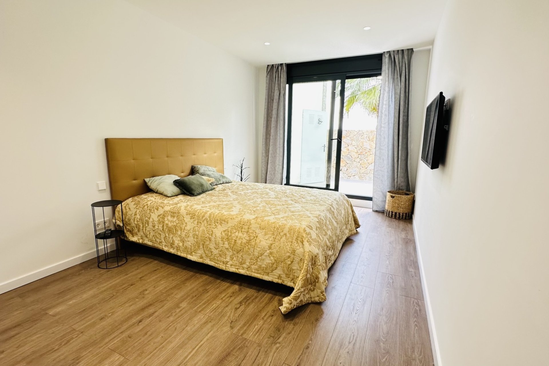 Reventa - Villa / Casa - Orihuela Costa - Las Colinas Golf